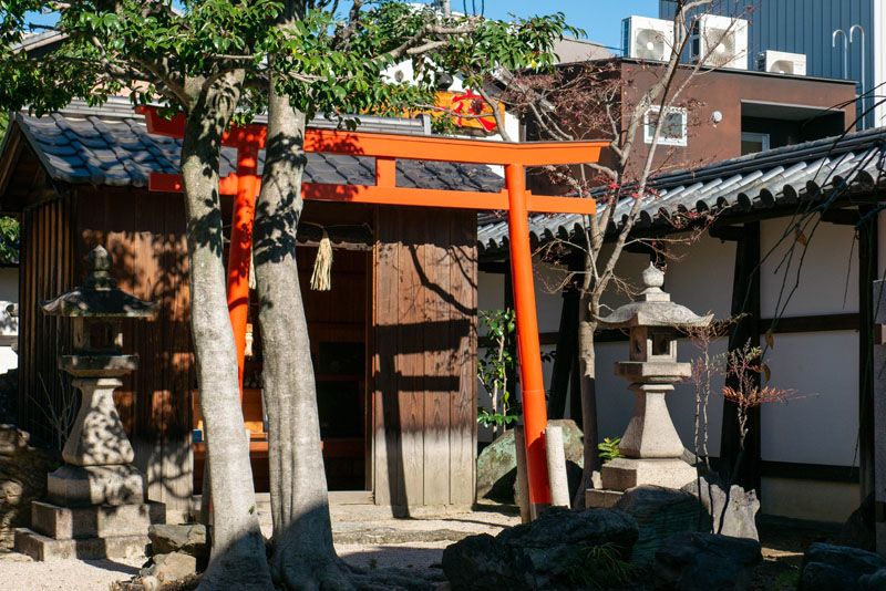 倉敷大橋家住宅參觀心得:從長屋門走入商人豪宅,神社與金庫交織的江戶富商生活 10 %E6%89%8B%E5%B8%B304 1170913