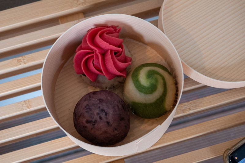 東京和菓子店家探訪:タケノとおはぎ 世田谷本店,把萩餅做成花朵的創作和菓子 9 %E6%89%8B%E5%B8%B306 1190983