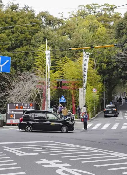 熱海來宮神社參拜的神奇體驗~神籤神助攻,與千年楠樹氣場滿滿的治癒之旅 8 來宮神社最外圍入口