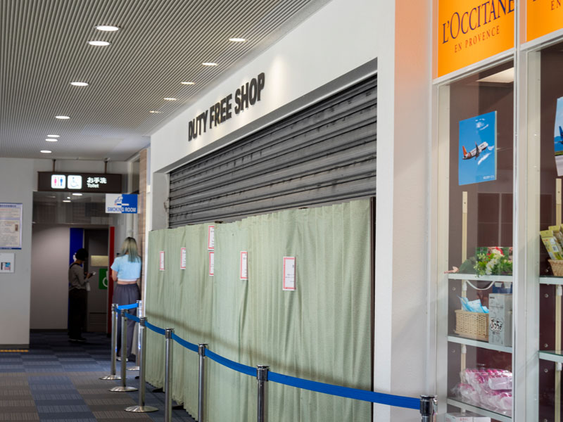 日本岡山桃太郎空港出入境心得:機場巴士、免稅店與伴手禮採買整理 18 20240524 P1270206