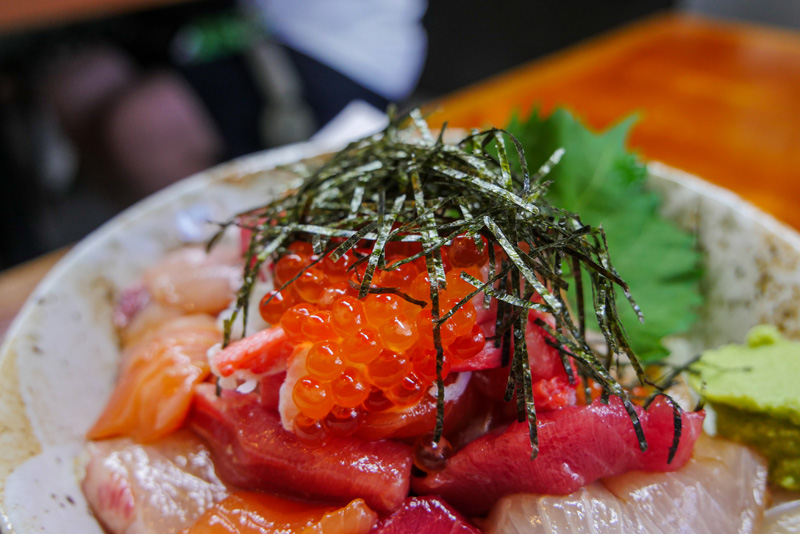 大阪木津市場魚市食堂,排隊才知道在排海鮮丼人氣第一名店 14 202508 1410717