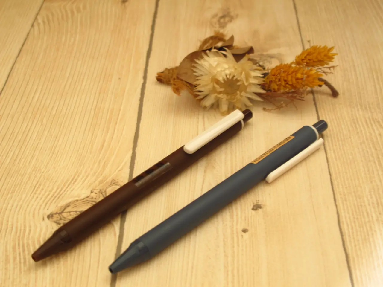 Penrote 筆樂法式復古中性筆，好看好寫又平價的好物，只是有點難買