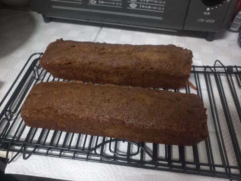 生日半躺平,再嚐試用小烤箱烤磅蛋糕,然後小廚房大整理,異常流量後續 6 compress 20260620 210747 74827481584870131324095 e1781968513365