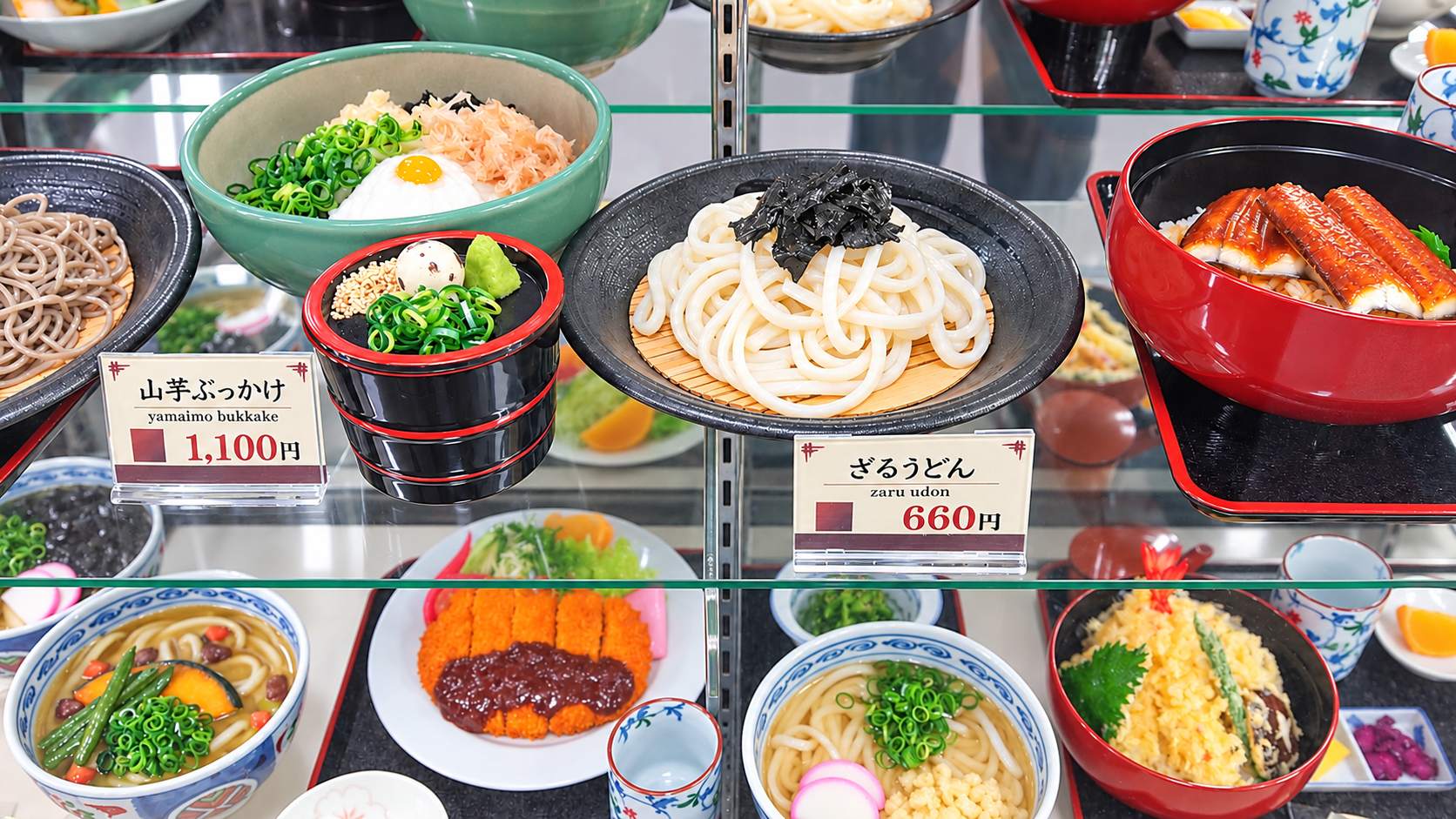 日本岡山桃太郎空港出入境心得:機場巴士、免稅店與伴手禮採買整理 15 dff8f827 1cbd 408e 8e57 11ce9c63a82b