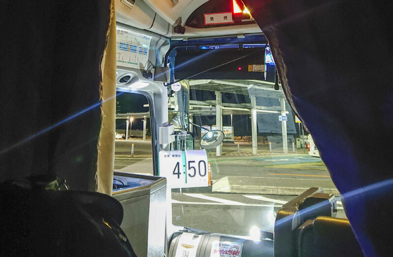 VIP Liner 夜間巴士搭乘心得:東京到名古屋,首次指定座位搭乘體驗 23 japan night bus 2 e1791752840595
